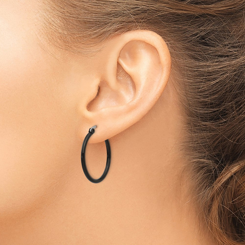 Chisel Stainless Steel Polished Black IP-plated 26mm Diameter 2mm Hoop Earrings
