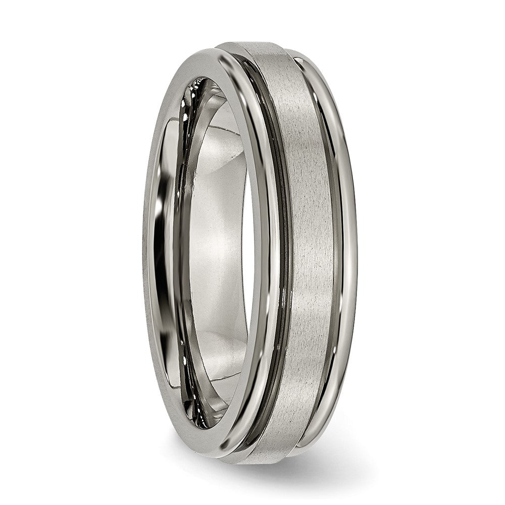 Chisel Titanium Satin and Polished 6mm Grooved Edge Band