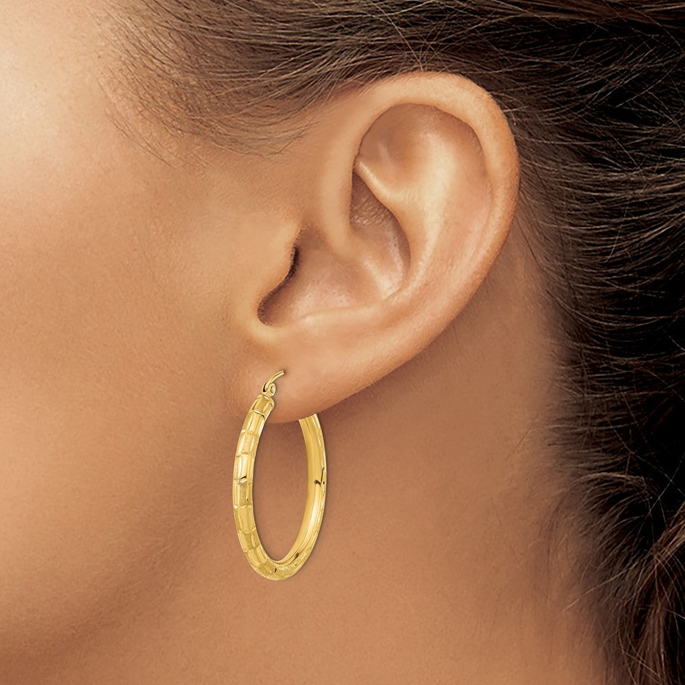 14k Polished Satin and Diamond-cut Hoop Earrings