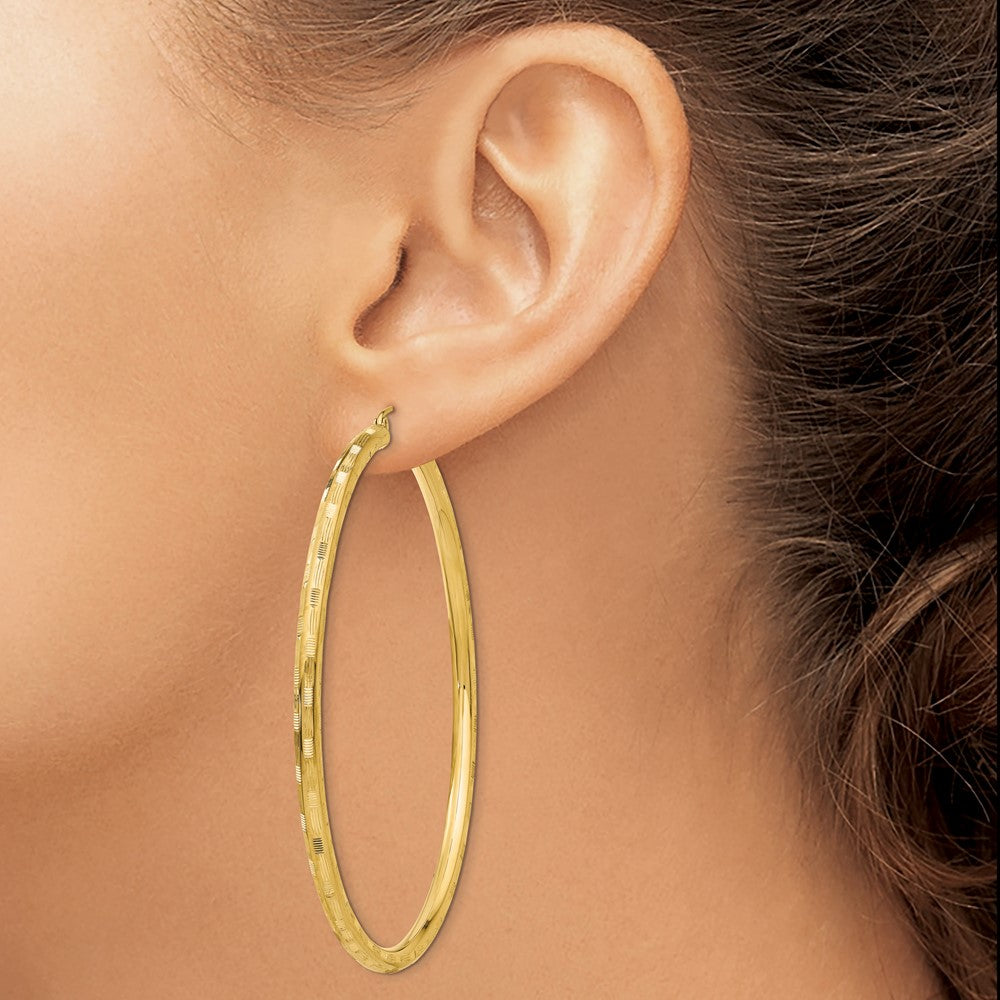 14k Diamond-cut Hoop Earrings
