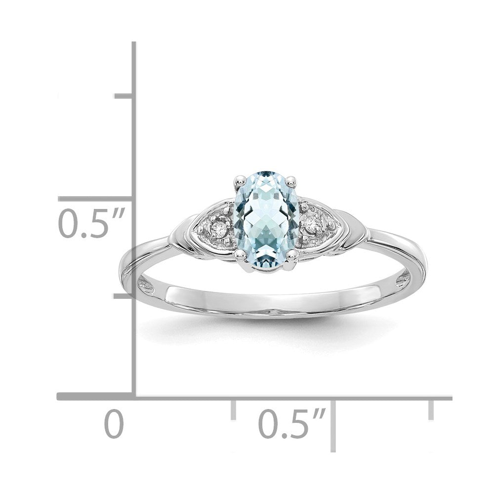 14k White Gold Aquamarine and Diamond Ring