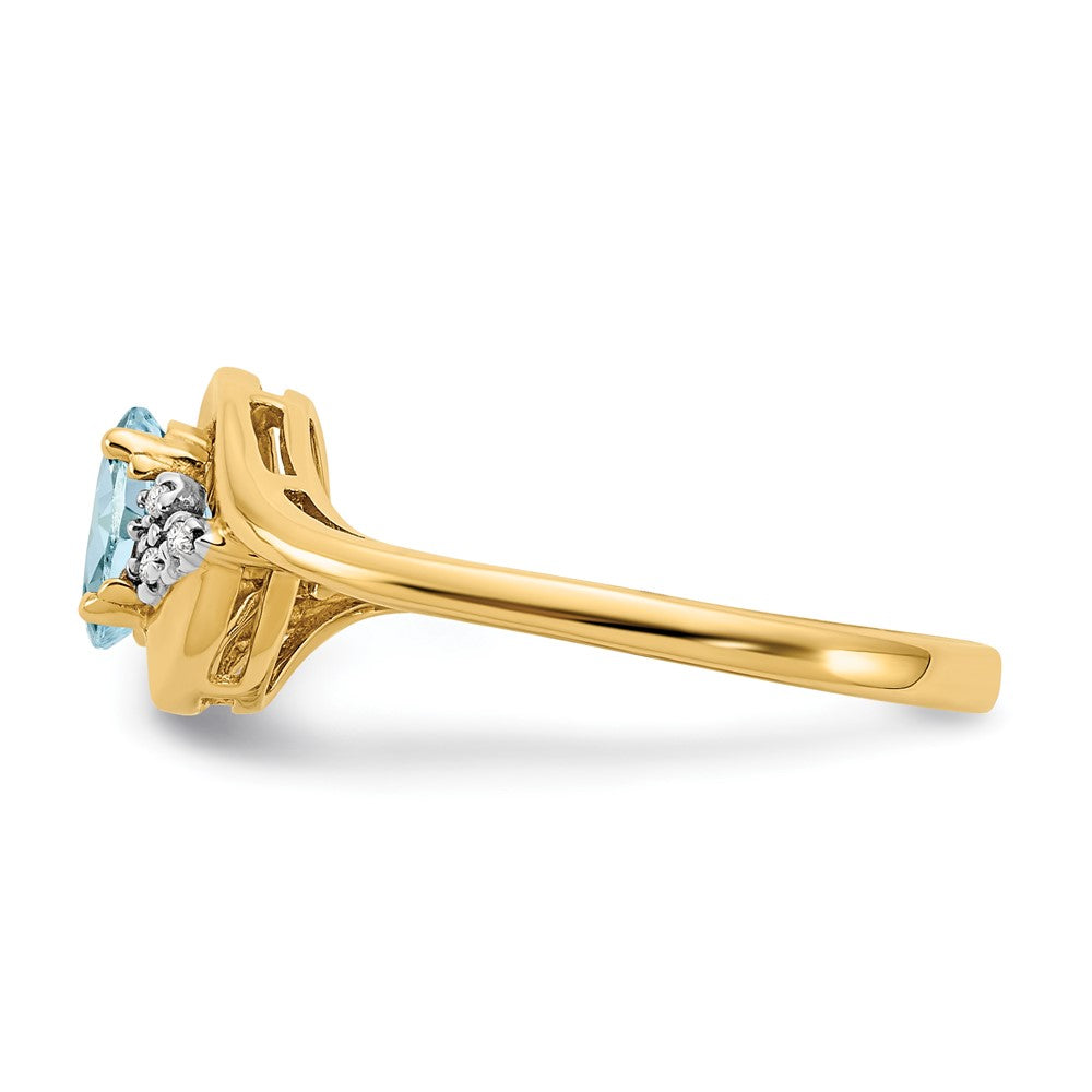 14k Aquamarine and Diamond Ring