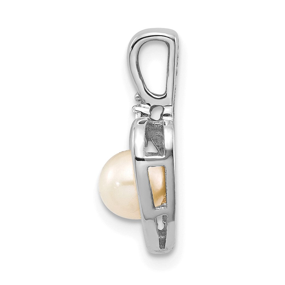 14k White Gold FW Cultured Pearl and Diamond Heart Pendant