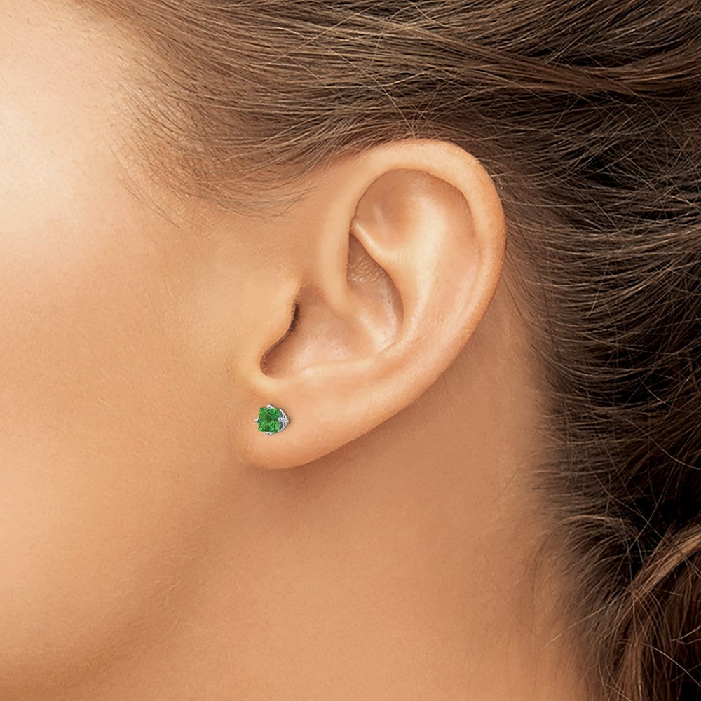 14k White Gold Tsavorite Post Earrings