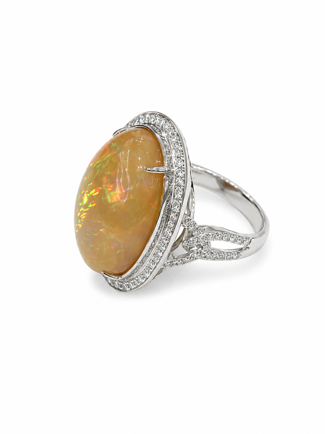 14KT White Gold 0.68 CTW 12.97 STW Opal Diamond Ring [K12T]
