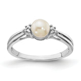 925 Sterling Silver Rhodium Plated Diamond and Freshwater Cultured Pearl Ring