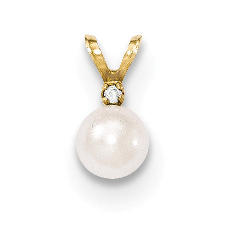 14k Gold 5-6mm Round White Saltwater Akoya Cultured Pearl Diamond Pendant - shirin-diamonds